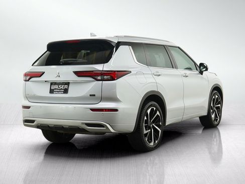 Used 2022 Mitsubishi Outlander SEL AWD/4WD image 5