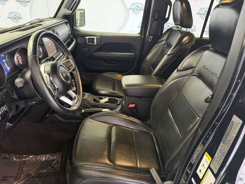 Used 2020 Jeep Wrangler Unlimited Sahara AWD/4WD image 13