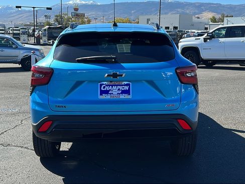 New 2026 Chevrolet Trax RS w/ Sunroof Package image 6