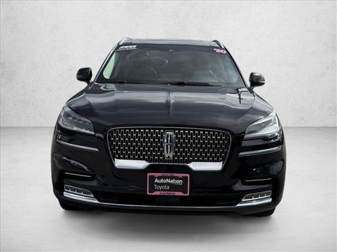 Used 2020 Lincoln Aviator Reserve w/ Equipment Group 201A AWD/4WD image 2