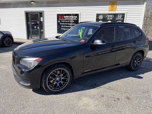 Used 2015 BMW X1 xDrive28i AWD/4WD image 1