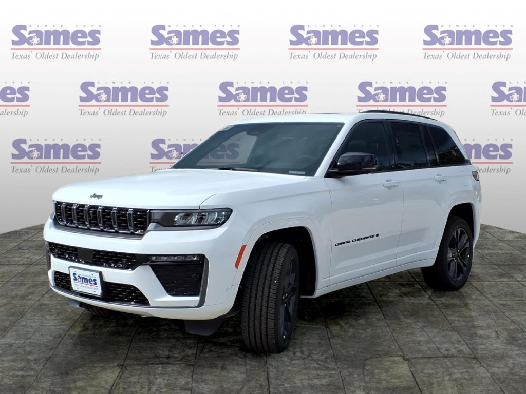 New 2027 Jeep Grand Cherokee Limited AWD/4WD image 3