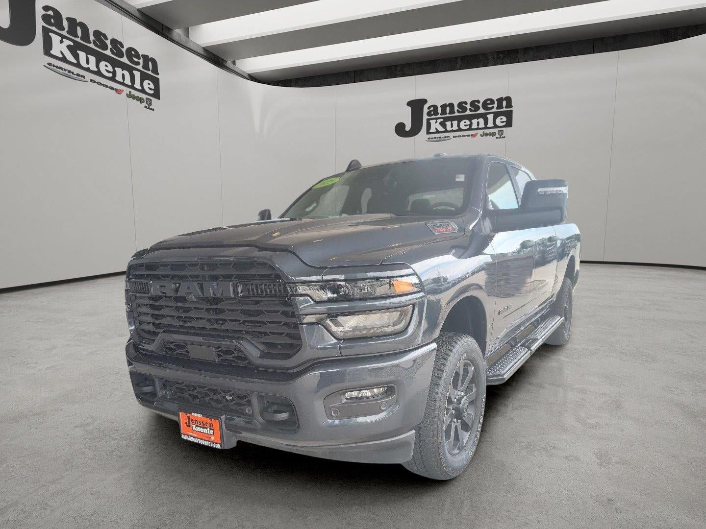 Used 2025 RAM 2500 Big Horn AWD/4WD image 5