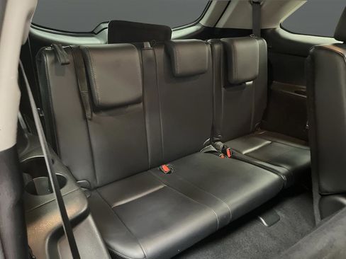 Used 2015 Toyota Highlander XLE image 32