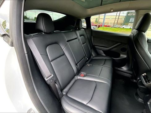 Used 2022 Tesla Model Y Performance AWD/4WD image 20