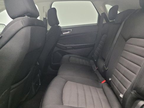 Used 2023 Ford Edge SEL image 18