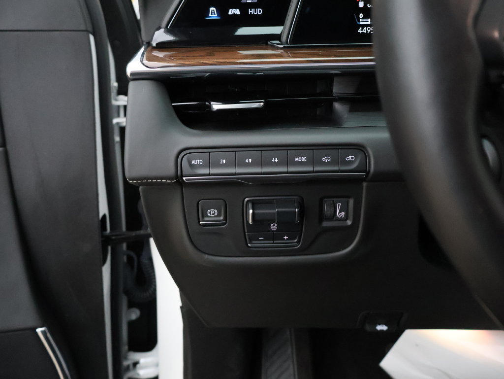 Used 2023 Cadillac Escalade Sport Platinum w/ Heavy-Duty Trailer Package AWD/4WD image 41