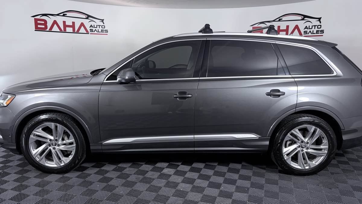 Used 2020 Audi Q7 3.0T Prestige w/ Prestige Package AWD/4WD image 4
