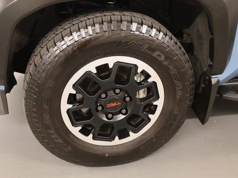 Certified 2026 Toyota 4Runner TRD Off-Road Premium AWD/4WD image 8