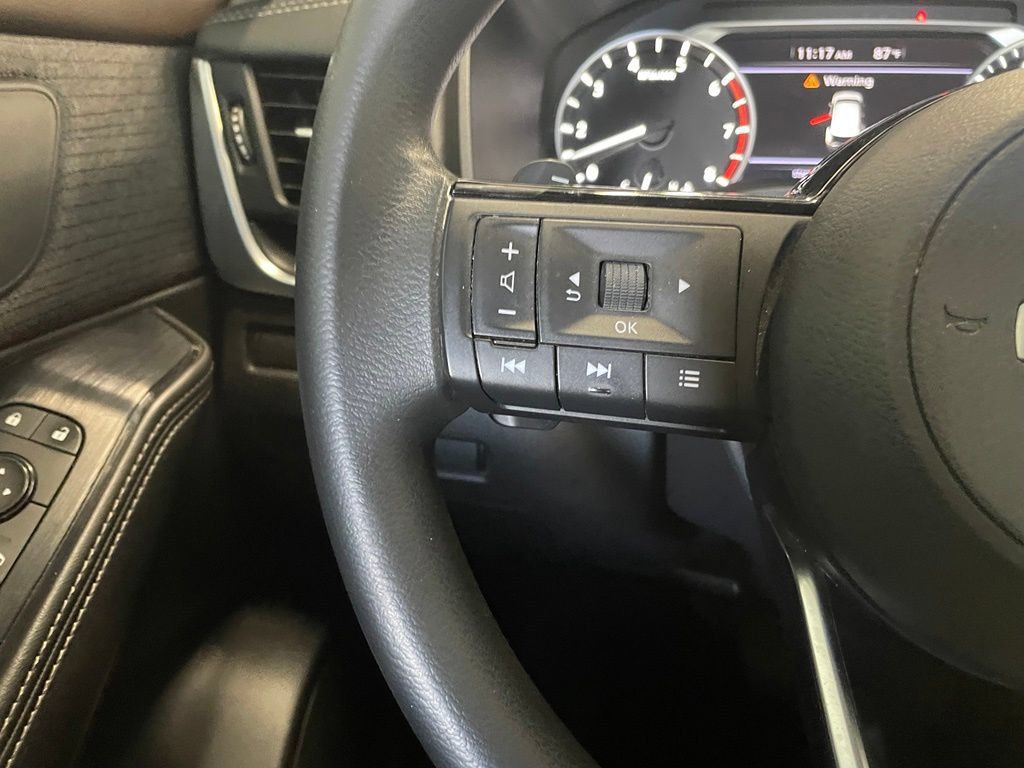 Certified 2021 Nissan Rogue S FWD image 12