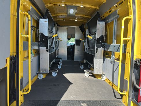 Used 2021 Ford Transit 250 148 High Roof Extended w/ Parcel Delivery Package RWD image 15