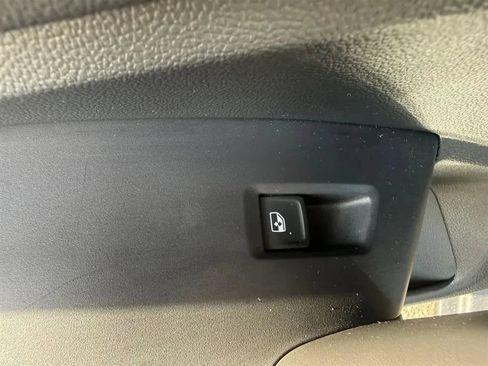 Used 2019 Volkswagen Jetta SEL FWD image 33