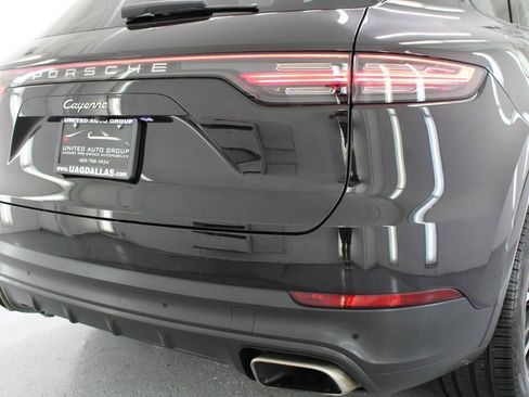 Used 2019 Porsche Cayenne AWD/4WD image 23