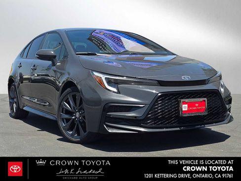 Certified 2024 Toyota Corolla SE w/ SE Premium Package FWD image 1