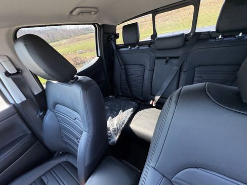 New 2026 Ford Ranger Lariat w/ Black Appearance Package AWD/4WD image 34