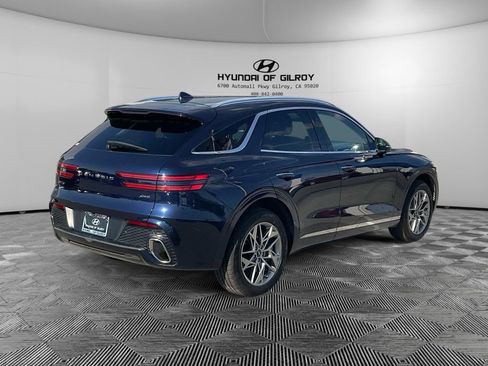 Used 2025 Genesis GV70 2.5T image 5