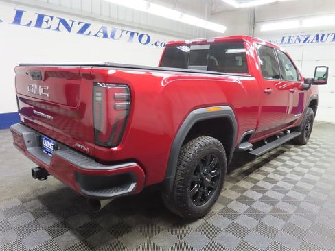 Used 2025 GMC Sierra 2500 AT4 w/ Technology Package AWD/4WD image 6