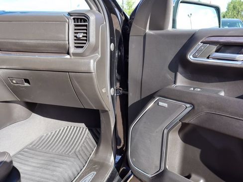 Used 2023 Chevrolet Silverado 1500 LTZ AWD/4WD image 8