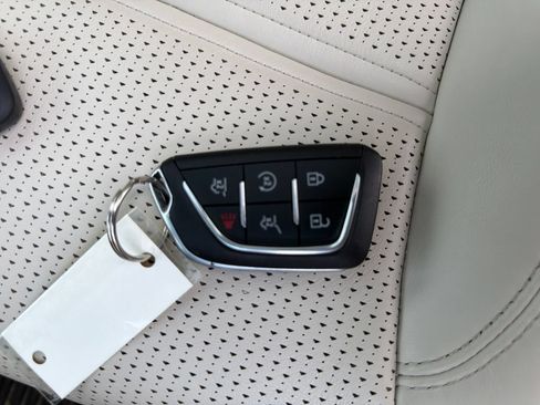 Used 2025 Cadillac Escalade Sport Platinum AWD/4WD image 28