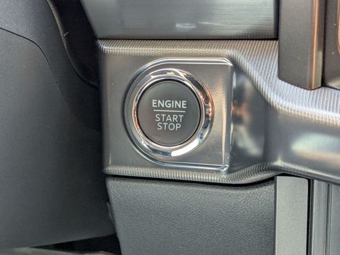 Certified 2025 Ford F150 Lariat AWD/4WD image 25