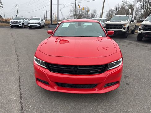 Used 2022 Dodge Charger SXT w/ Plus Group image 8