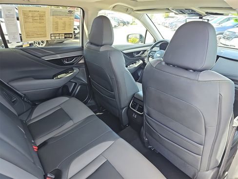Certified 2024 Subaru Outback Onyx Edition image 11