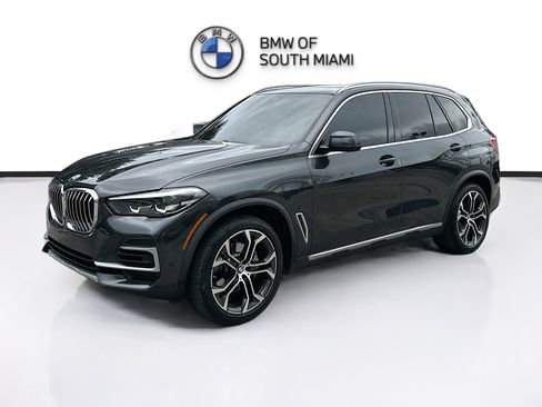 Used 2023 BMW X5 sDrive40i w/ Parking Assistance Package image 3