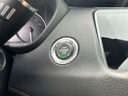 Used 2022 Cadillac XT4 Sport w/ Comfort Package FWD image 22