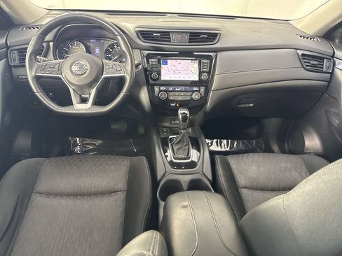 Used 2019 Nissan Rogue SV w/ Sun & Sound Touring Package AWD/4WD image 24