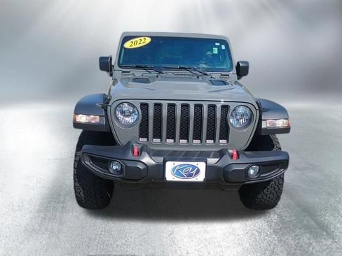 Used 2022 Jeep Wrangler Unlimited Rubicon w/ Cold Weather Group AWD/4WD image 9