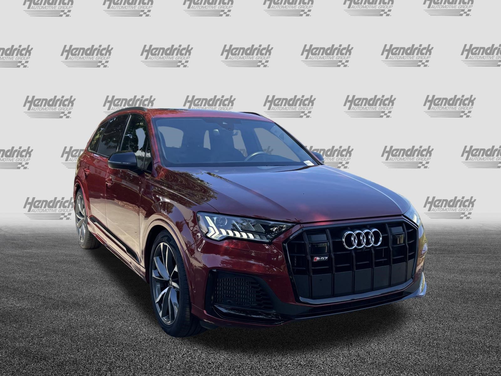 Certified 2023 Audi SQ7 Premium Plus AWD/4WD image 2