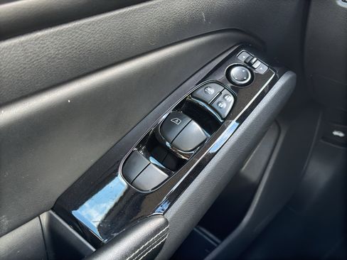 Used 2023 Nissan Altima 2.5 SV image 26