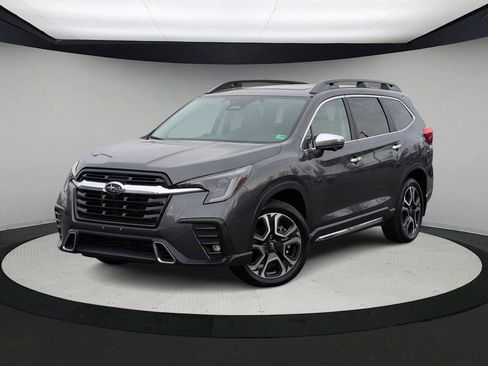 Used 2023 Subaru Ascent Touring image 1