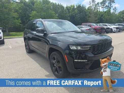 Used 2023 Jeep Grand Cherokee Limited w/ Black Appearance Package RWD image 2
