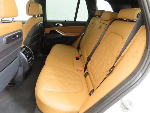 New 2026 BMW X5 sDrive40i w/ M Sport Package image 21