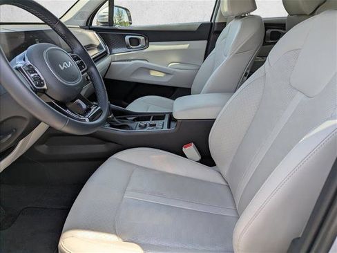 Used 2025 Kia Sorento EX w/ Panoramic Sunroof Package AWD/4WD image 24