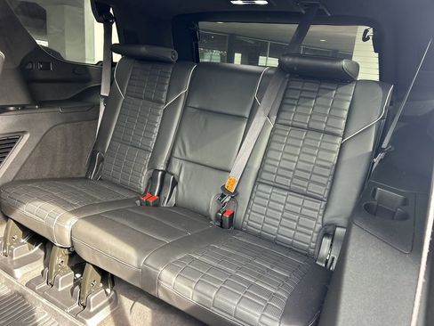 Certified 2024 Cadillac Escalade V w/ LPO, ONYX Package AWD/4WD image 19