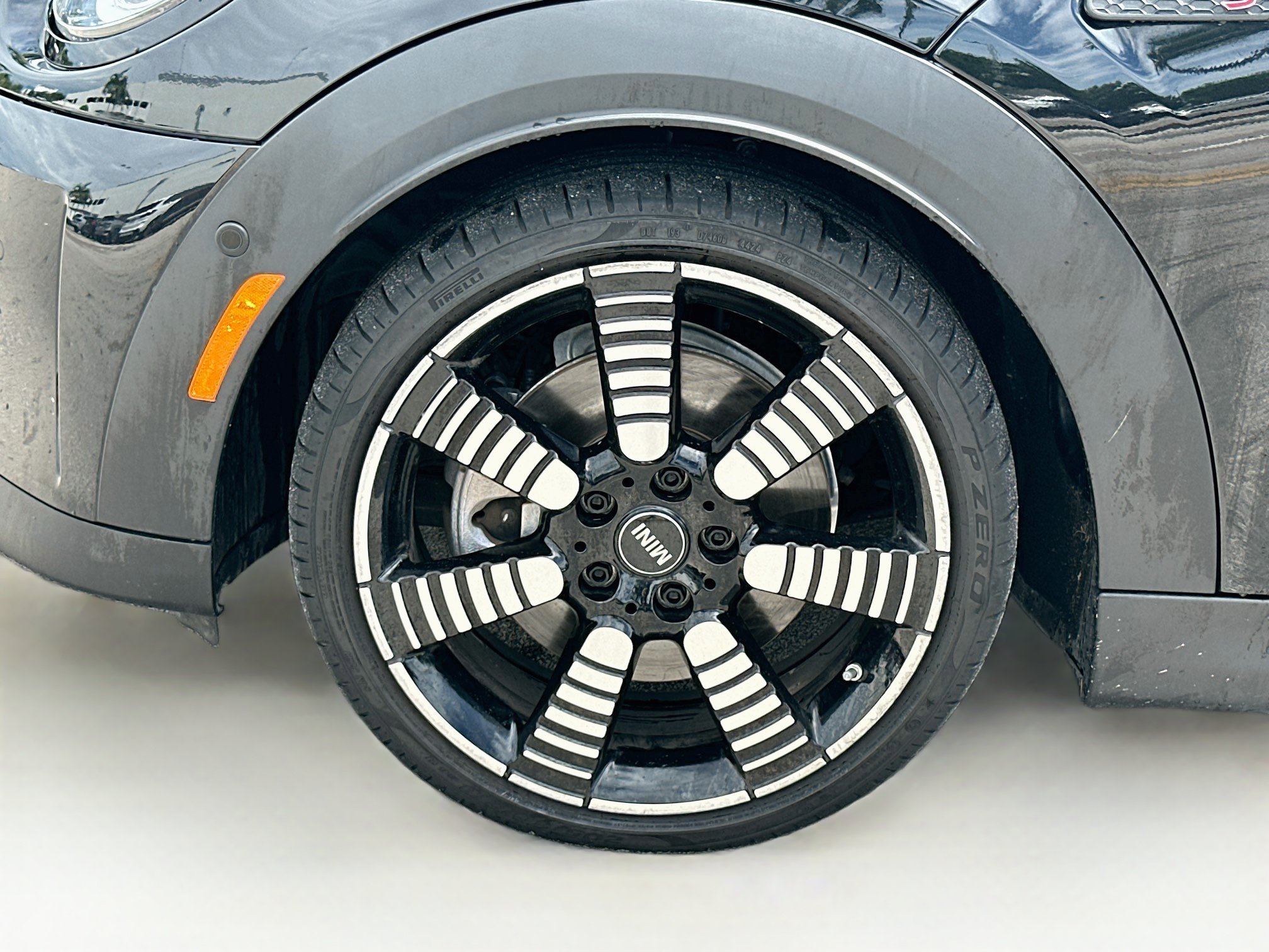 Certified 2024 MINI Cooper S FWD image 32