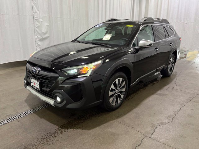 Used 2023 Subaru Outback Touring XT AWD/4WD image 9