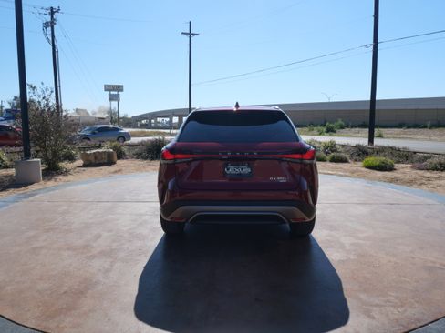 Used 2023 Lexus RX 350 AWD image 3
