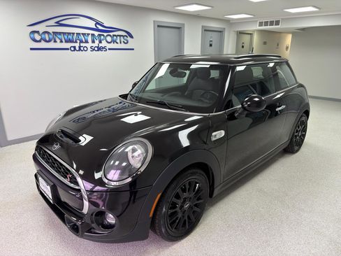 Used 2019 MINI Cooper S w/ Storage Package FWD image 2