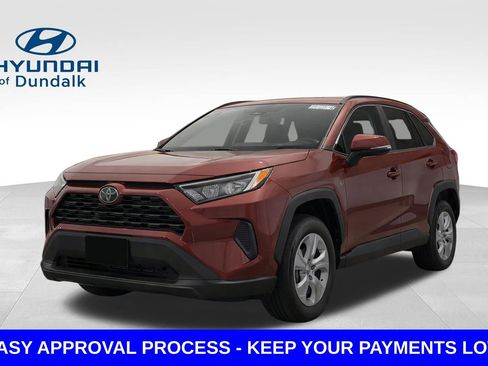 Used 2024 Toyota RAV4 LE FWD image 1