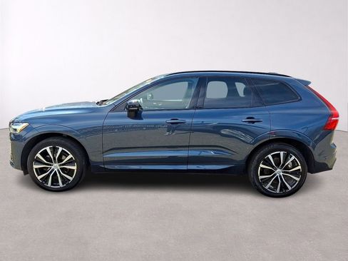 Used 2023 Volvo XC60 B5 Plus w/ Protection Package Premier AWD/4WD image 4