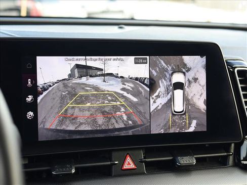 Used 2025 Kia Sportage SX image 20