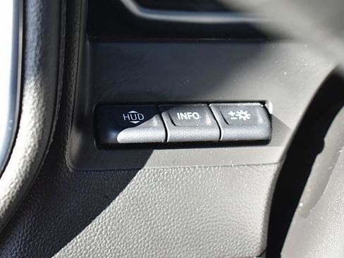 Used 2020 Chevrolet Silverado 1500 High Country w/ Technology Package image 22