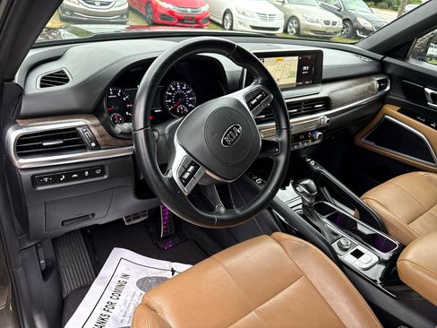 Used 2020 Kia Telluride SX w/ Towing Package image 36