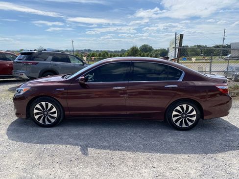 Used 2017 Honda Accord EX-L image 8