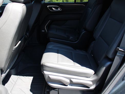 Used 2021 Chevrolet Tahoe Z71 image 12