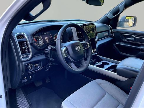 Used 2025 RAM 1500 Big Horn AWD/4WD image 18