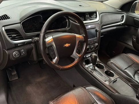 Used 2016 Chevrolet Traverse LT image 10